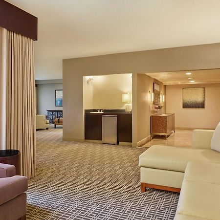Doubletree By Hilton Houston Intercontinental Airport Ξενοδοχείο Εξωτερικό φωτογραφία